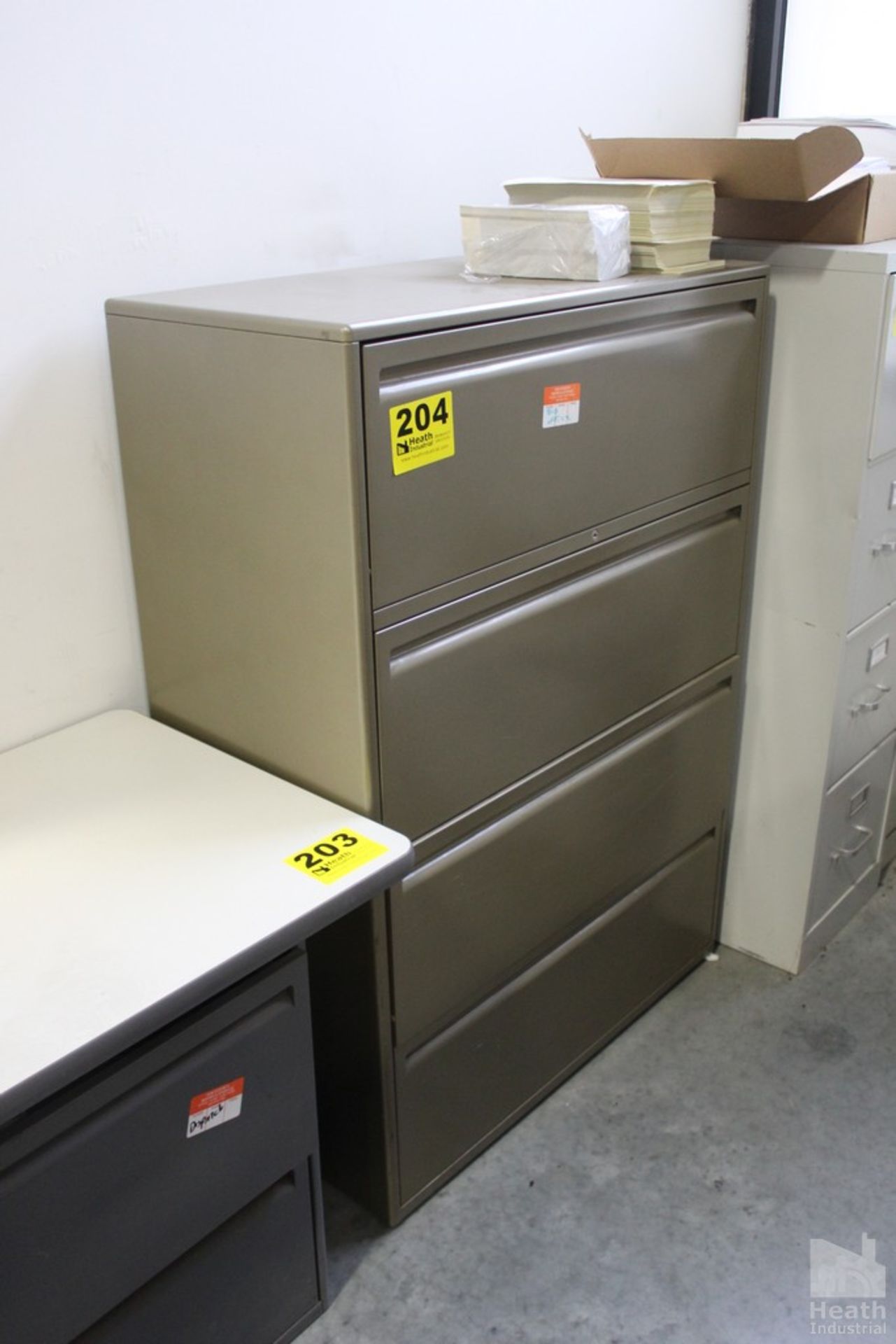 FOUR DRAWER LATERAL FILE CABINET, 36" X 18" X 51"