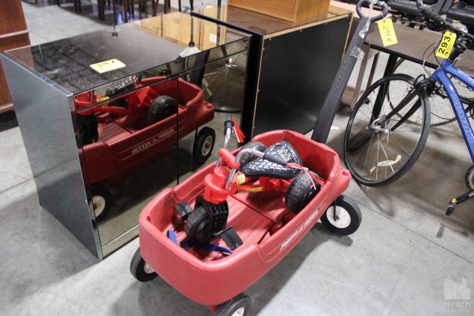 RADIO FLYER WAGON AND TRICYCLE