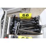 T-HANDLE HEX WRENCHES IN BOX