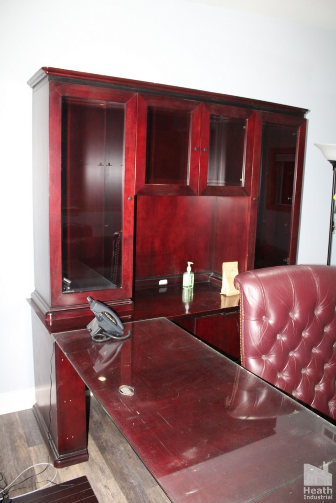 EXECUTIVE OFFICE WITH DESK, CREDENZA, CABINET, SHELF AND TWO CHAIRS - Image 3 of 4
