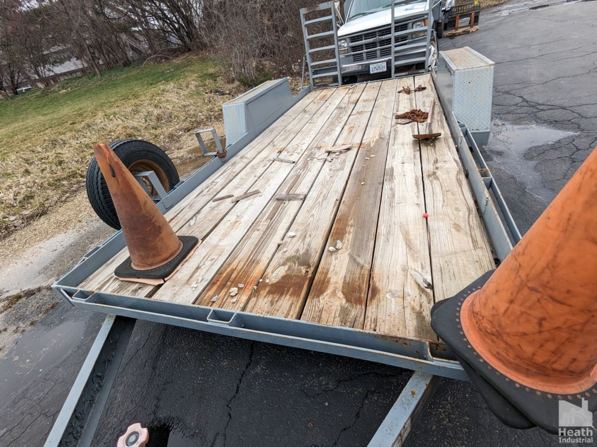 TANDEM AXLE UTILITY TRAILER, 16' X 79" WOOD DECK PINTLE HITCH, 4' RAMPS - Image 3 of 7