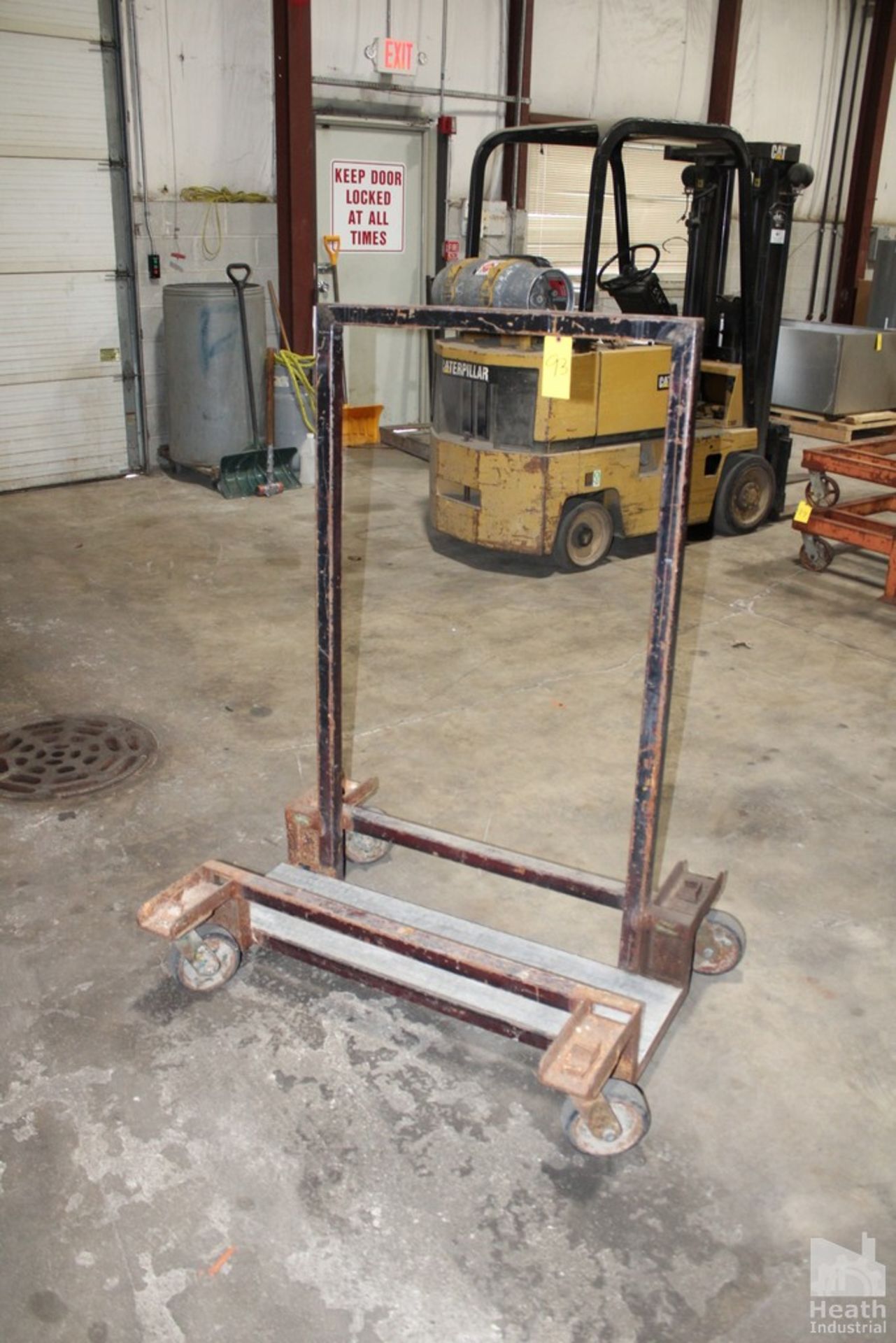 PIPE CART ON CASTERS