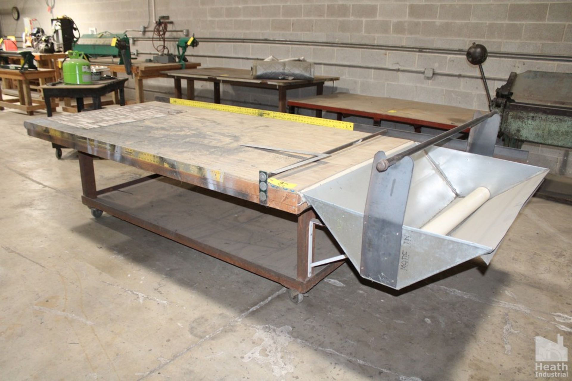 INSULATION CUTTING TABLE, 96" X 48"