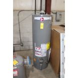 RHEEM CLASSIC SERIES MODEL PROG40-38N-RH62, 40-GAL. NATUAL GAS WATER HEATER