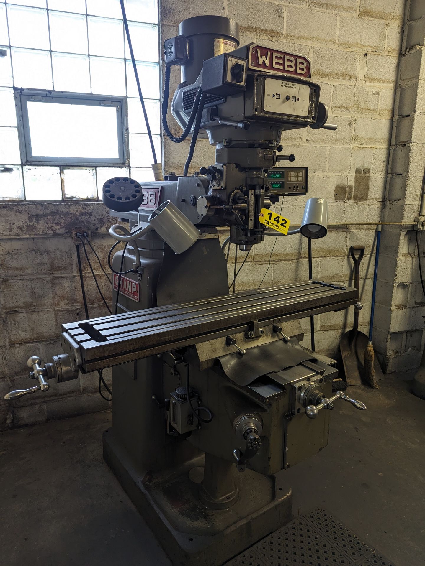 WEBB 3 HP MODEL 3VH CHAMPION VARIABLE SPEED RAM TYPE VERTICAL MILL,