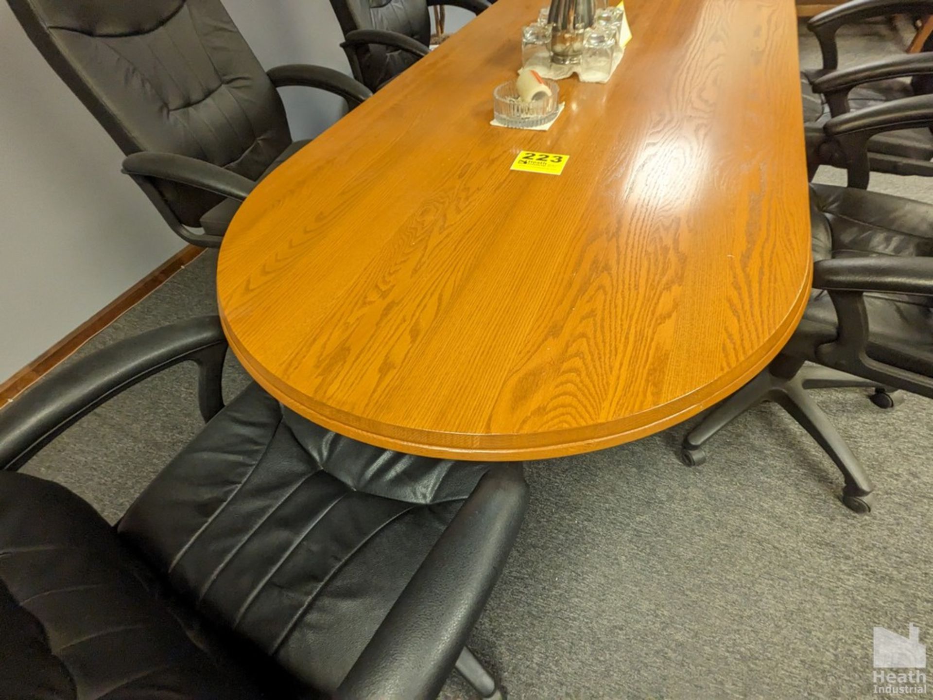 CONFERENCE TABLE WITH SIX EXECUTIVE ARM CHAIRS 8' X 42" - Image 2 of 4