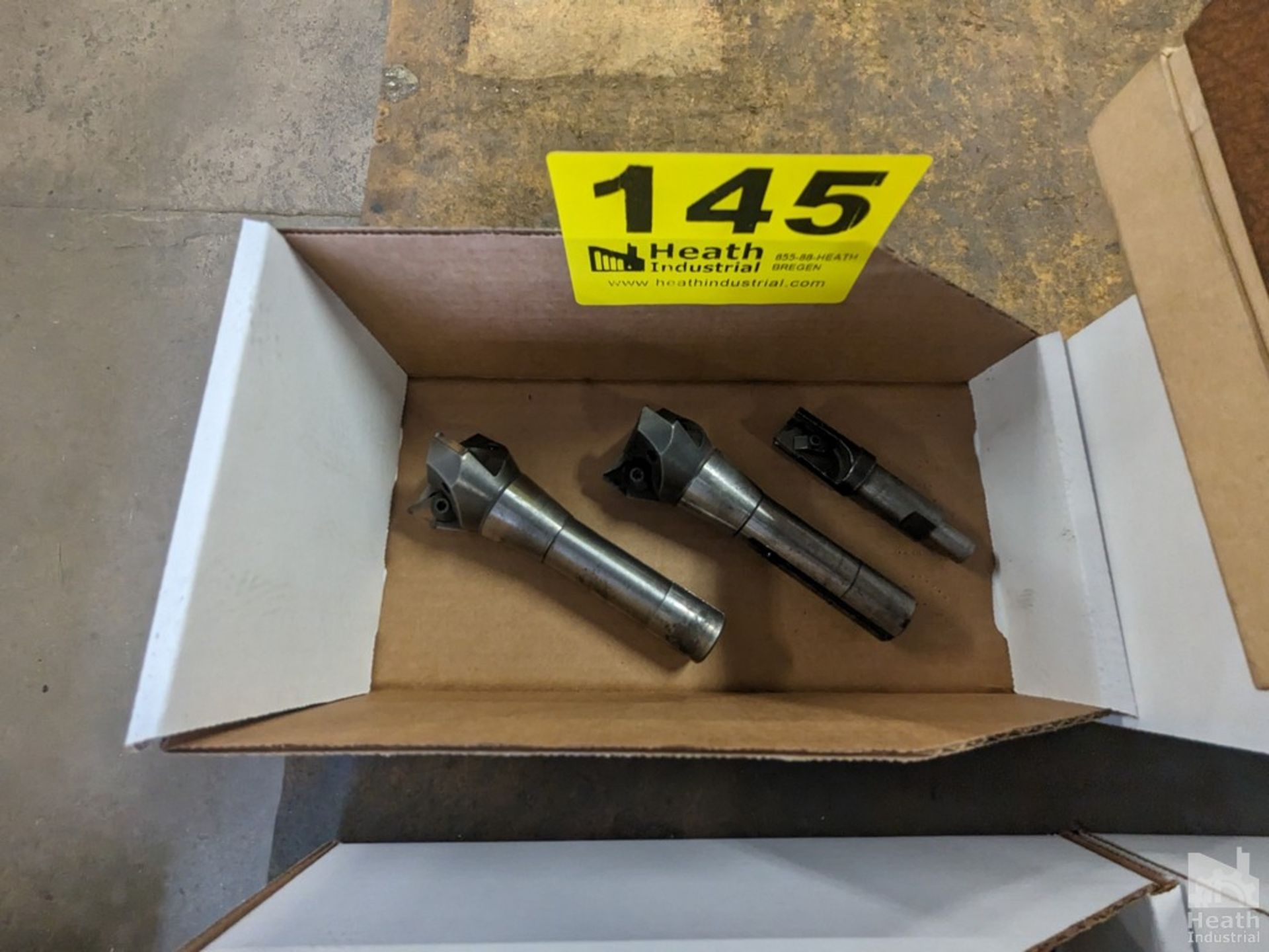 (2) R8 INDEXABLE MILLING CUTTERS