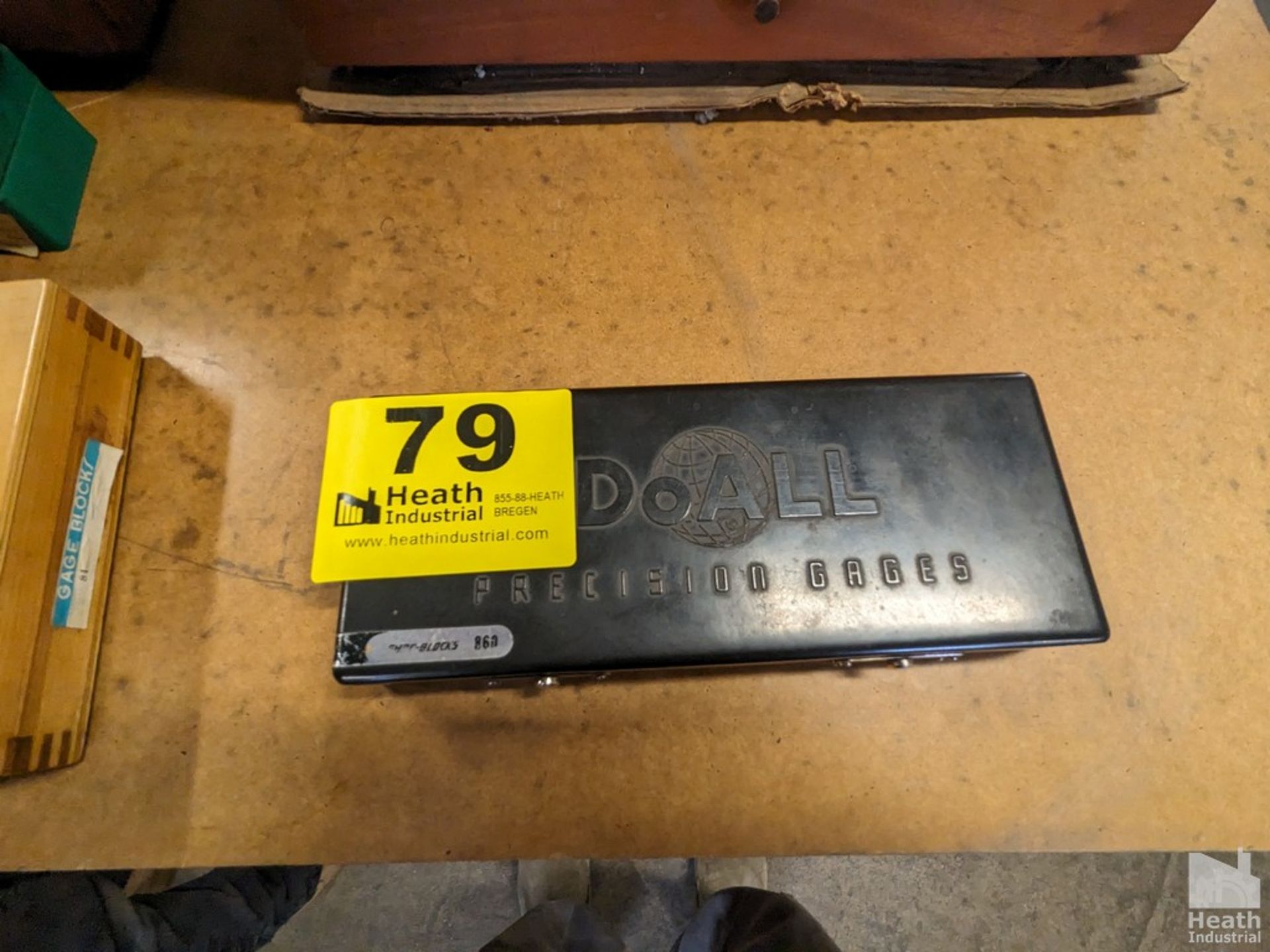 DOALL 860 .100-4" PRECISION GAGE BLOCK SET WITH CASE - Image 3 of 3