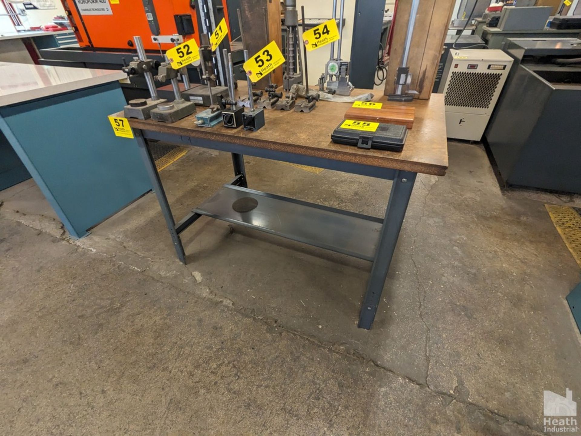 WOOD TOP STEEL FRAME WORKBENCH 48" X 30" X 33"