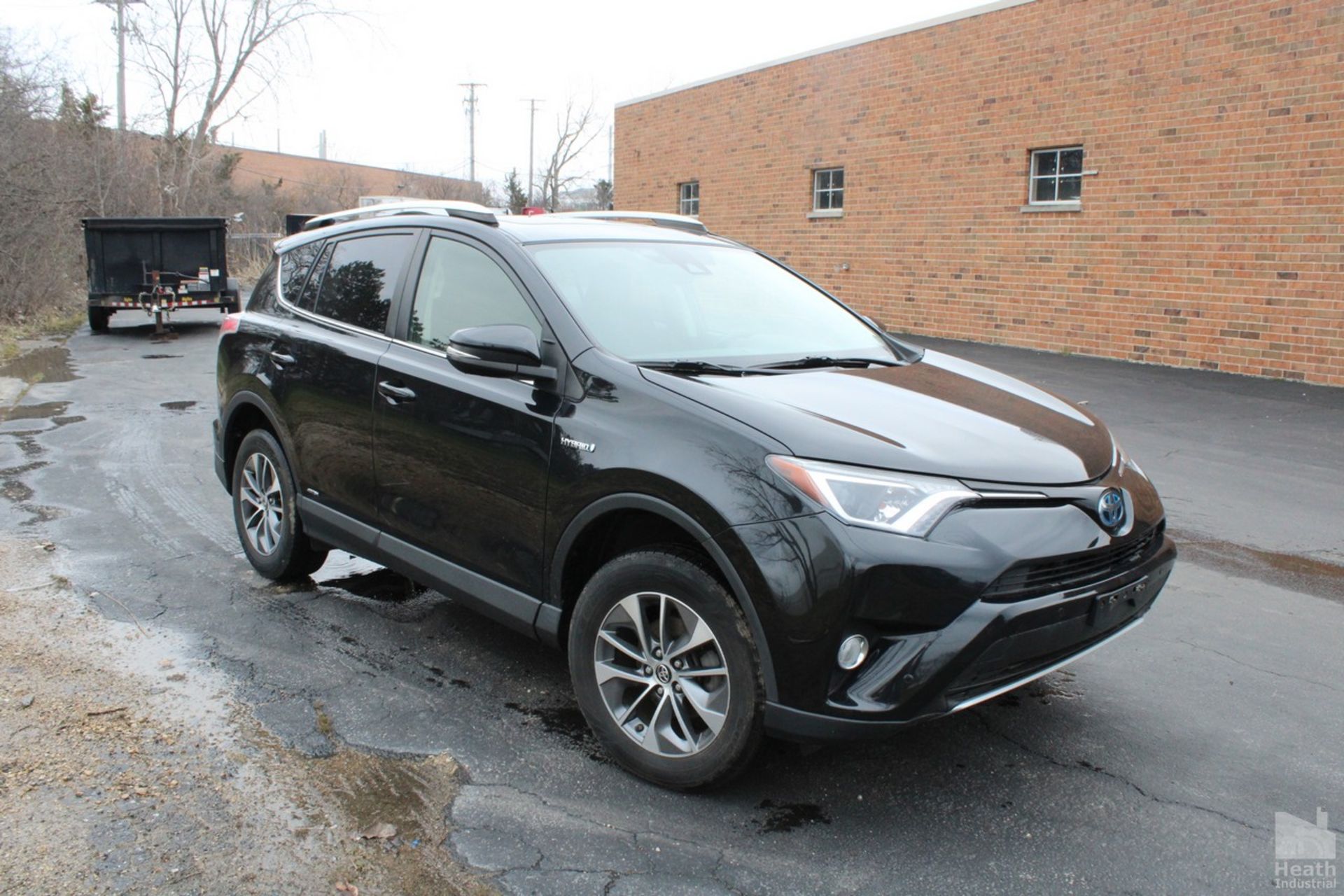 2016 TOYOTA RAV4 HYBRID XLE, 2.5L L4, VIN JTMRJREV7GD036784, 79,751 MILES SHOWN ON ODOMETER