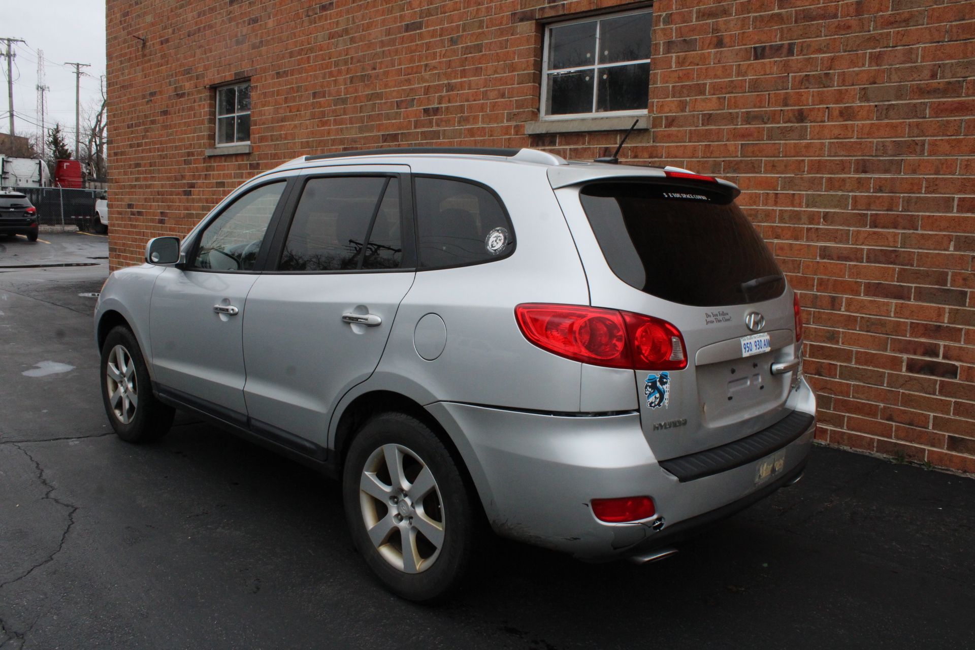 2009 HYUNDAI SANTA FE LIMITED SUV - Image 6 of 13