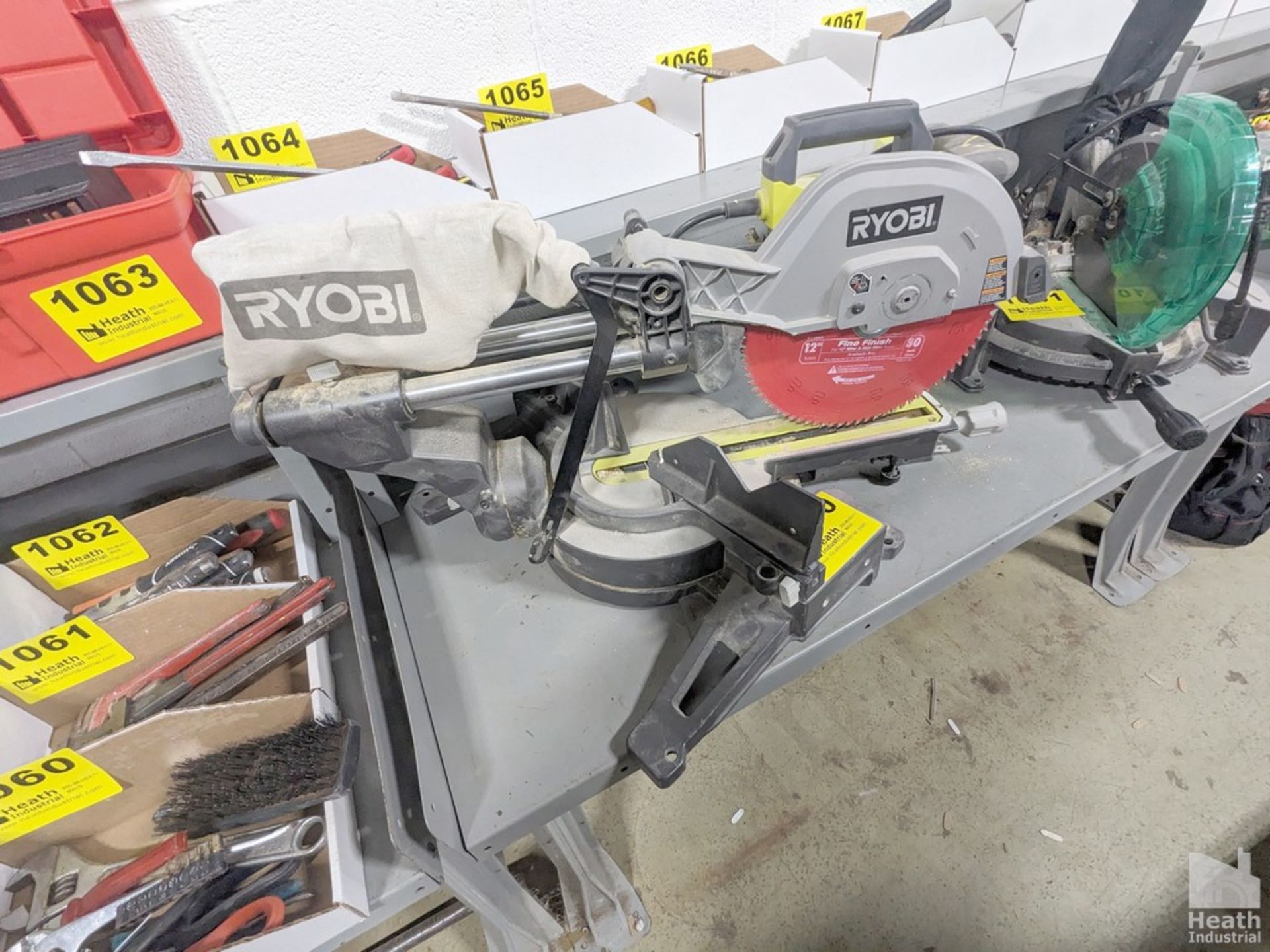 RYOBI 12" SLIDING COMPOUND MITER SAW WITH LASER CUTTING GUIDE