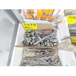 LARGE QUANTITY OF SOCKETS IN BOX