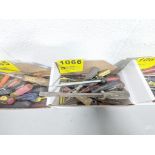 ASSORTED SCREW DRIVERS IN BOX