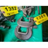 (2) 2-1/2" ARMSTRONG DROP FORGED CLAMPS