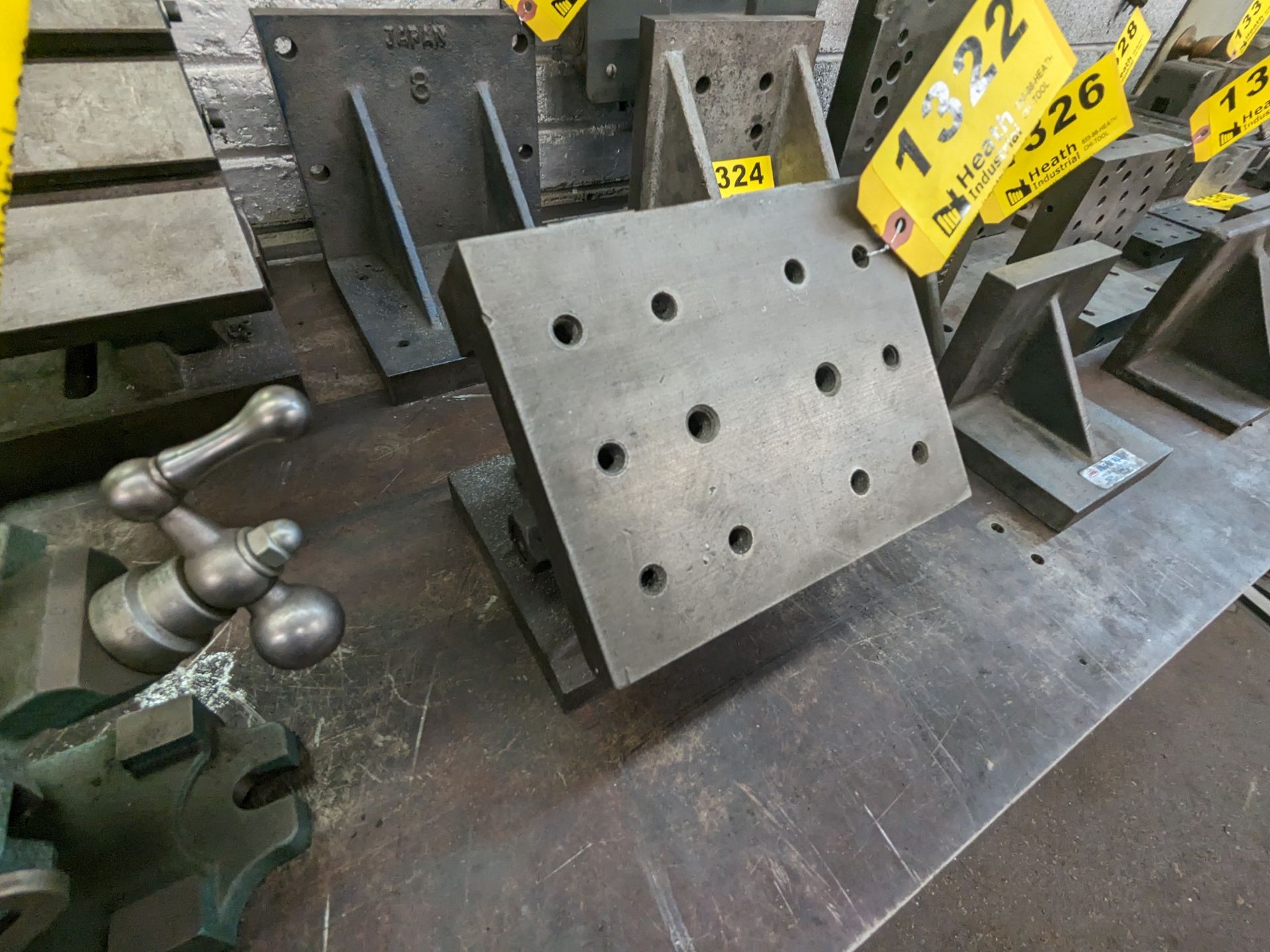 7-1/2" X 6" DRILLED & TAPPED SINE TABLE