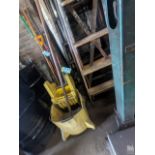 PORTABLE MOP BUCKET WITH MOP AND WRINGER