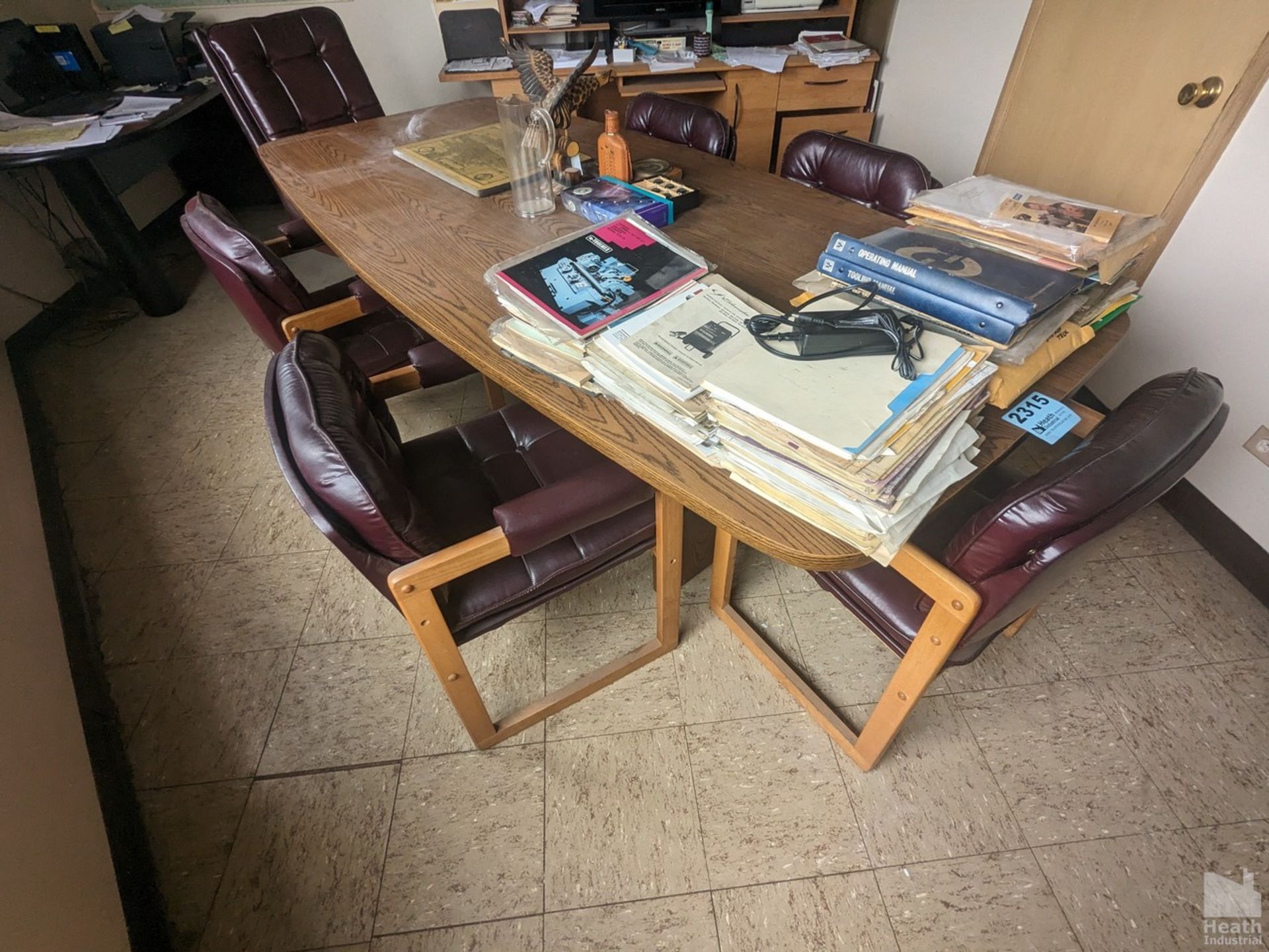 CONFERENCE TABLE WITH SIX CHAIRS 8' X 44"