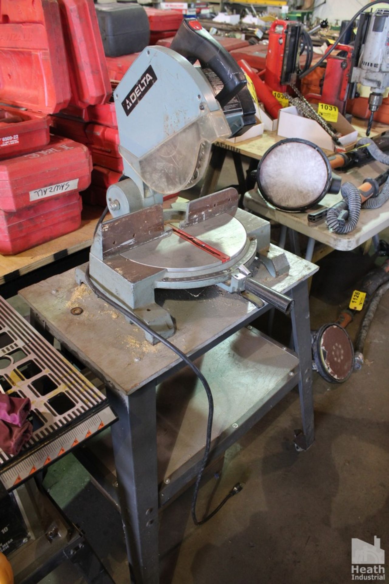 DELTA MODEL 34-080 10" MITRE SAW WITH PORTABLE TABLE STAND - Image 2 of 2