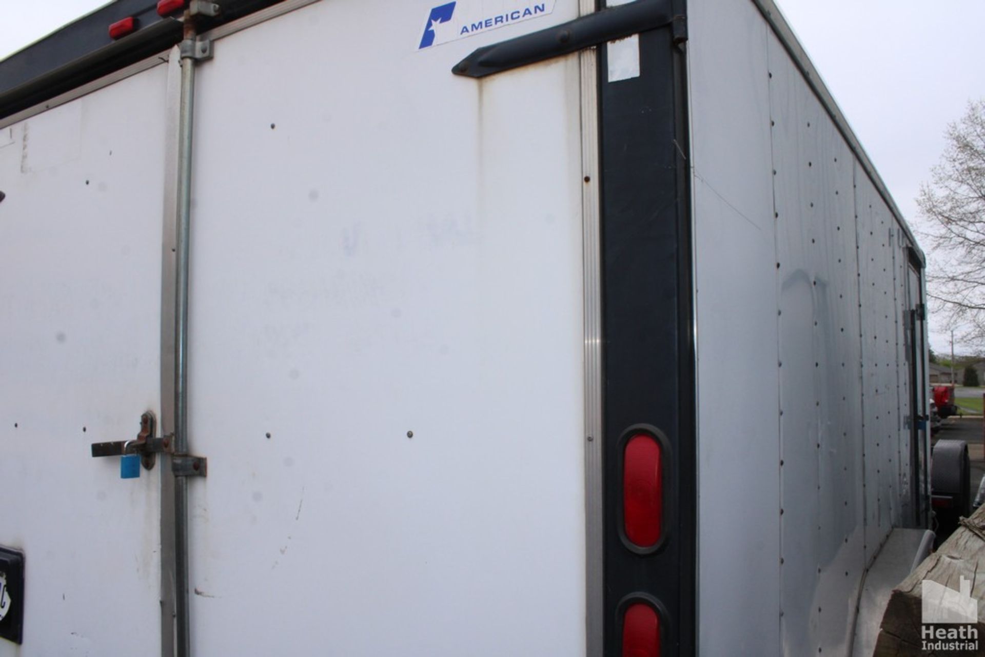 PACE "CARGO SPORT" 18' TANDEM AXLE ENCLOSED CARGO TRAILER - Image 3 of 3