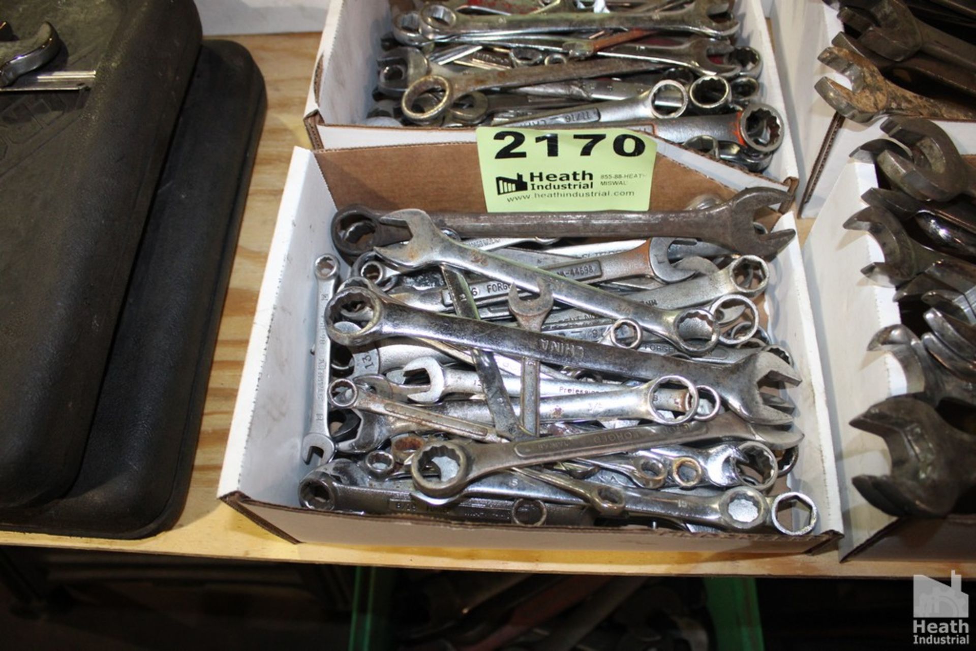 LARGE QTY COMBINATION WRENCHES