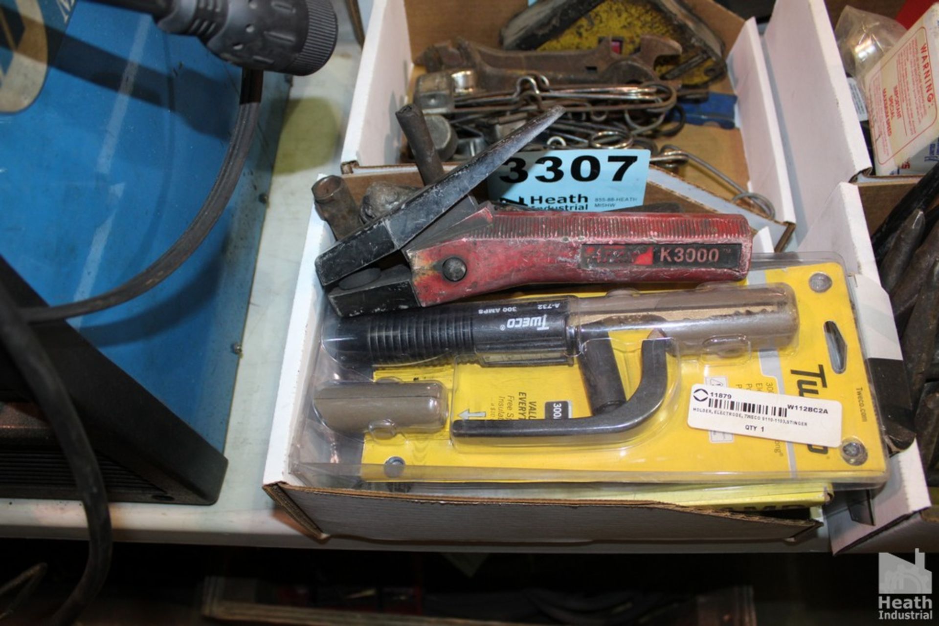 ASSORTED GROUND AND POSITIVE CLAMPS