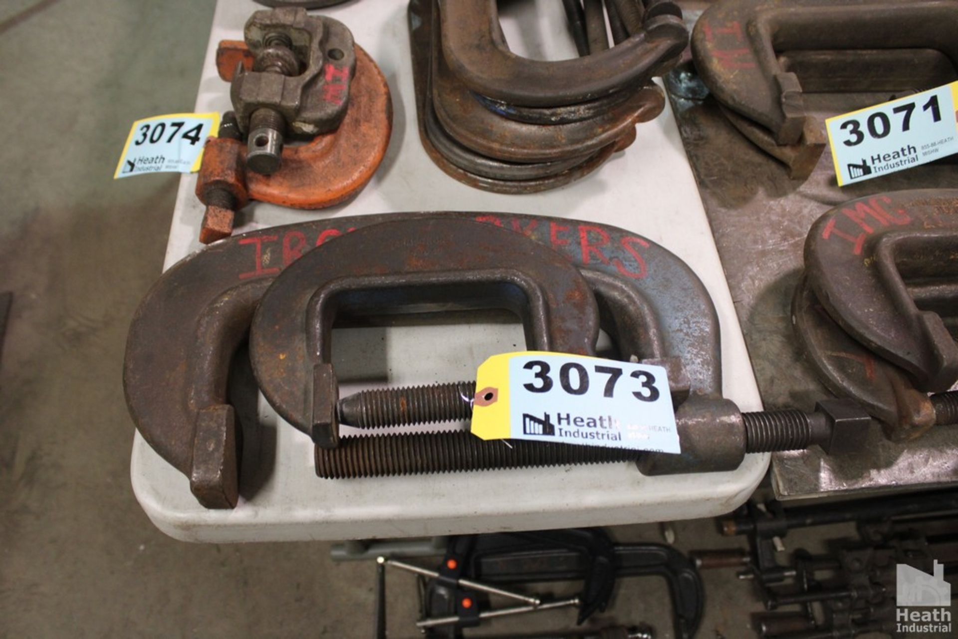 (2) WELDING CLAMPS 10" AND 4"