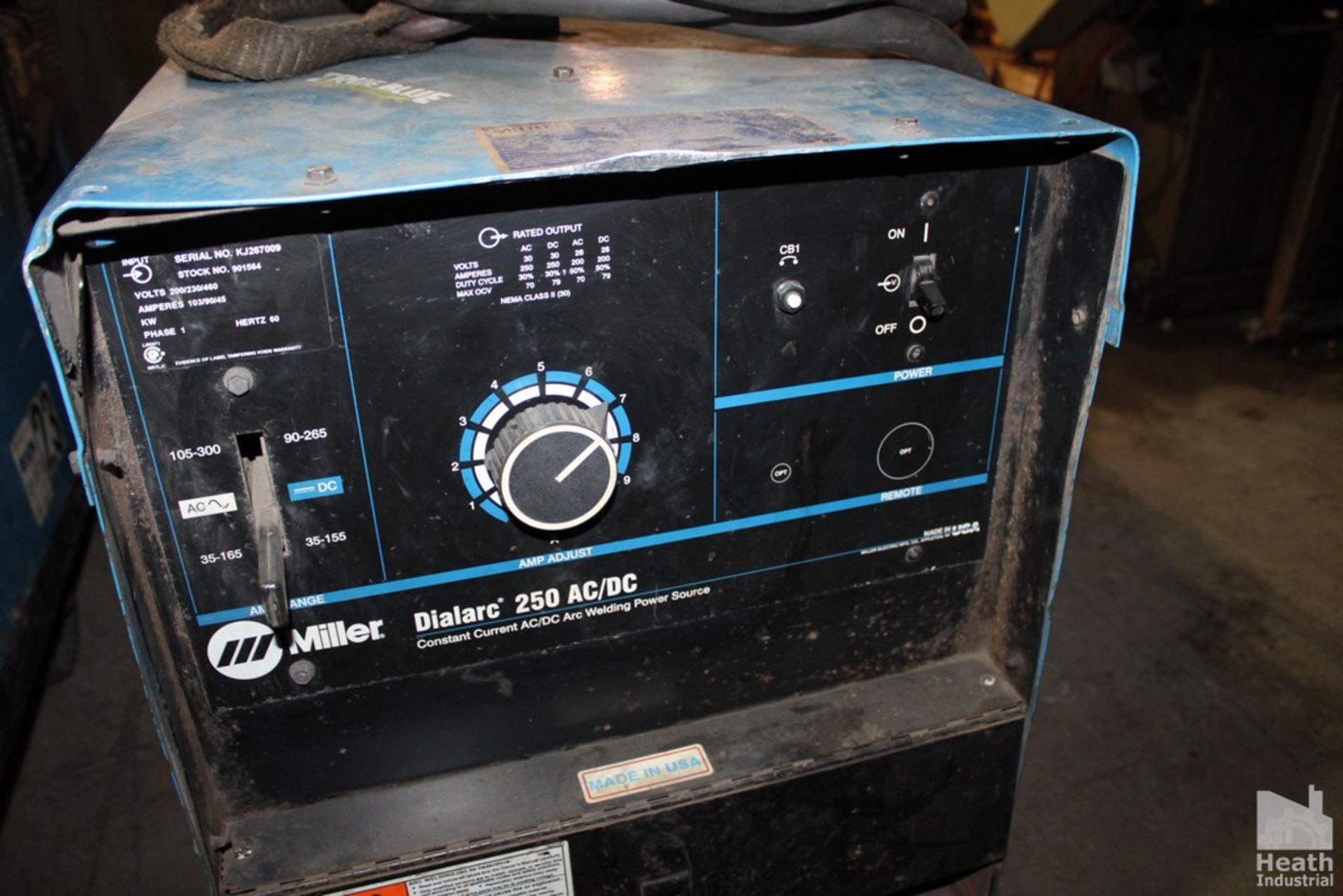 MILLER DIAL ARC 250 AC/DC CONSTANT CURRENT AC/DC ARC WELDING POWER SOURCE WITH CART, S/N KJ267009 - Bild 2 aus 3