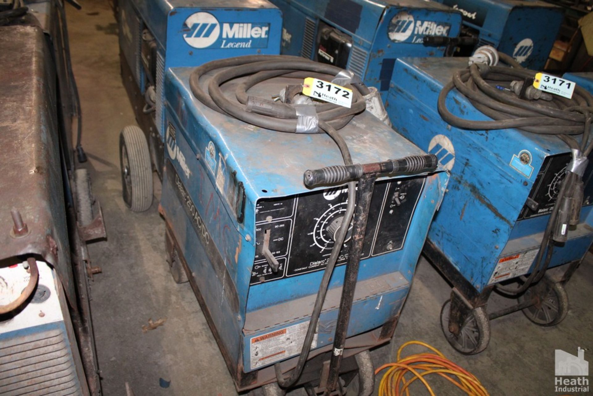 MILLER DIAL ARC 250 AC/DC CONSTANT CURRENT AC/DC ARC WELDING POWER SOURCE WITH CART, S/N KD542812