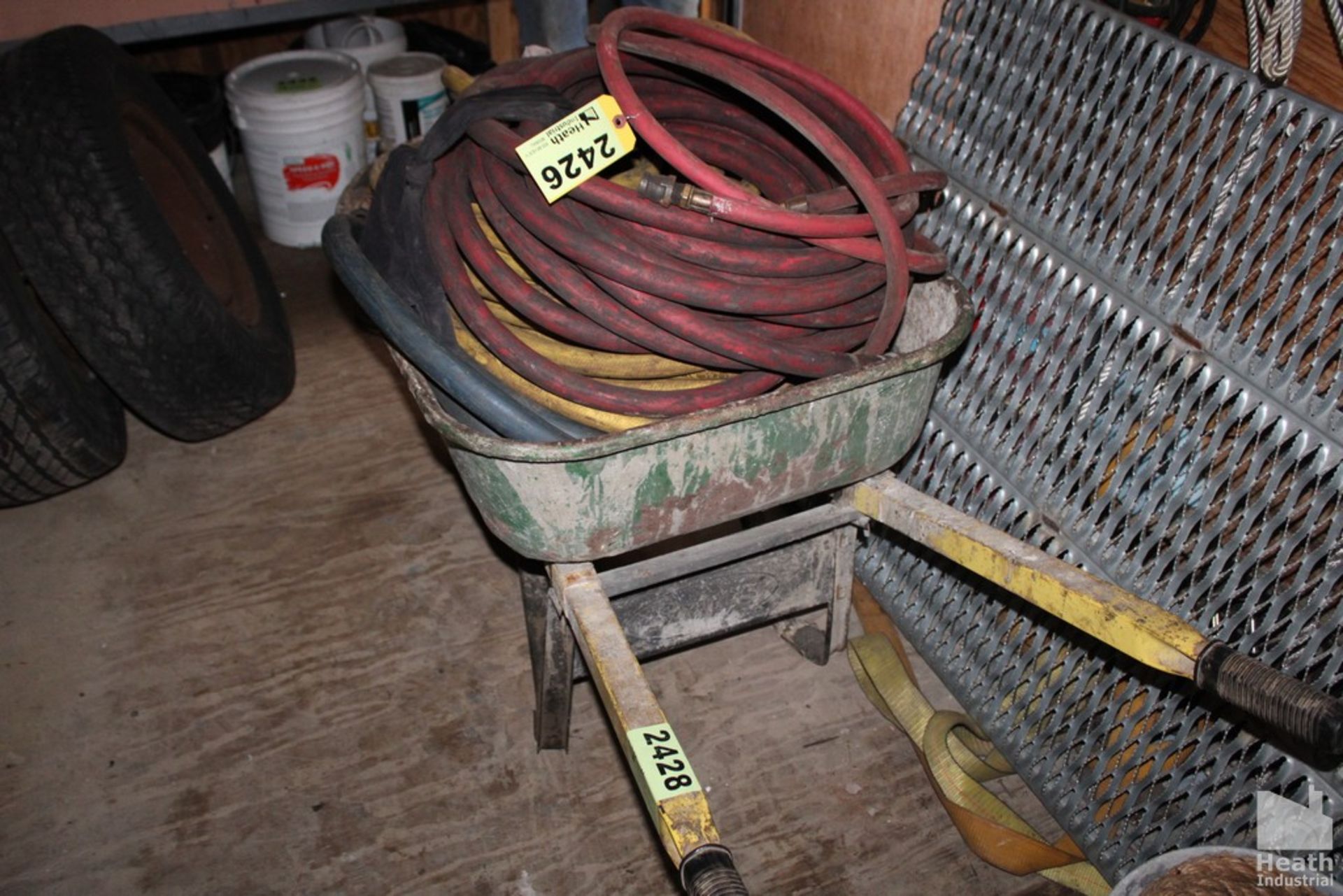 SCOTTS STEEL WHEELBARROW