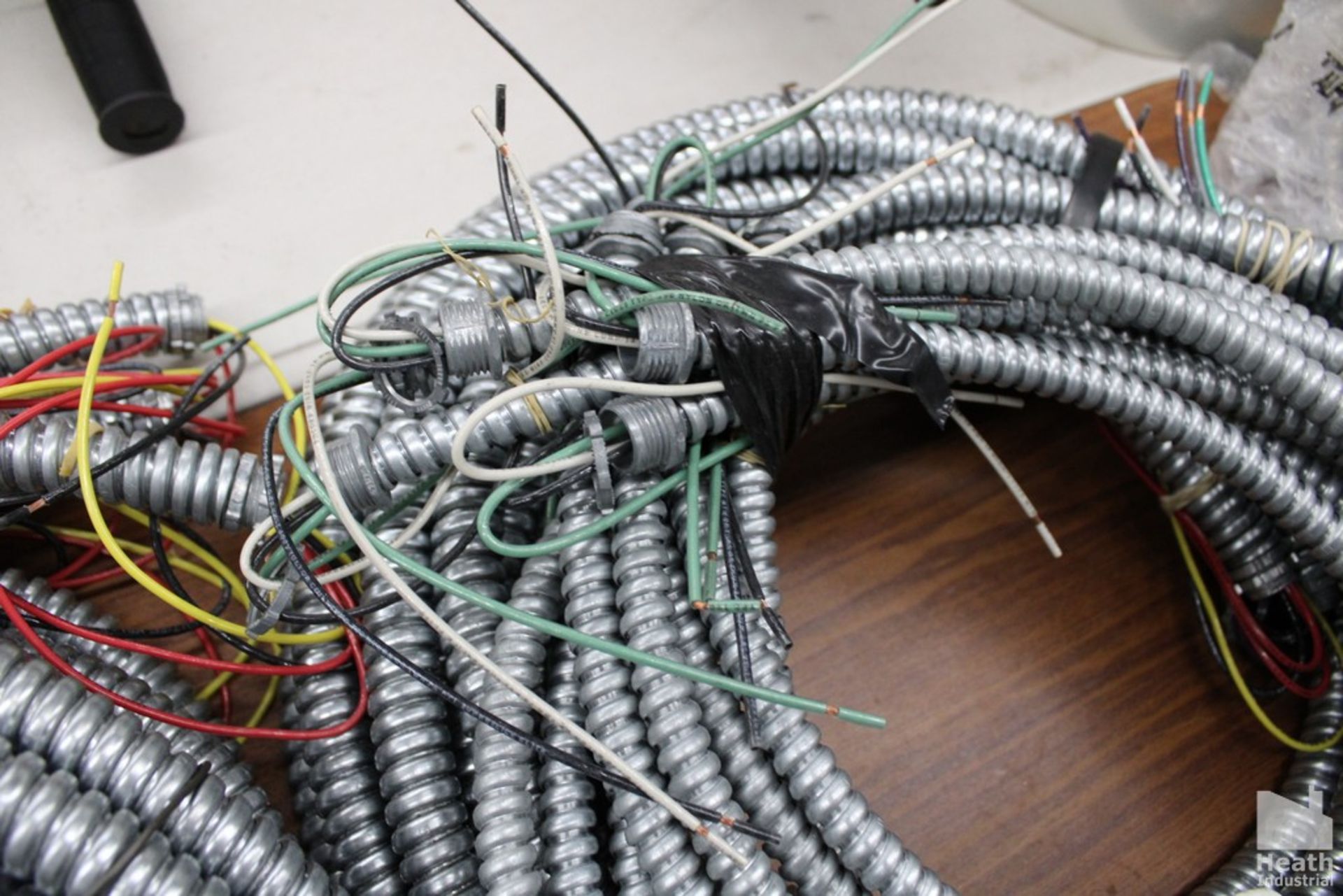 (8) ASSORTED SHORT STRANDS OF METAL CLAD CABLE - Image 2 of 2