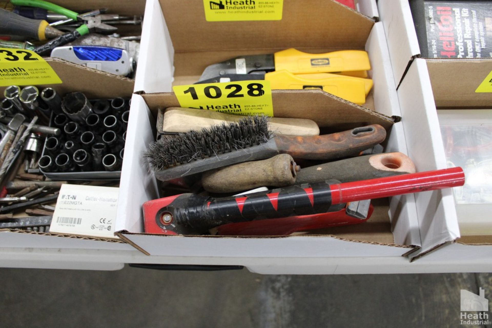 ASSORTED SCRAPPERS IN BOX