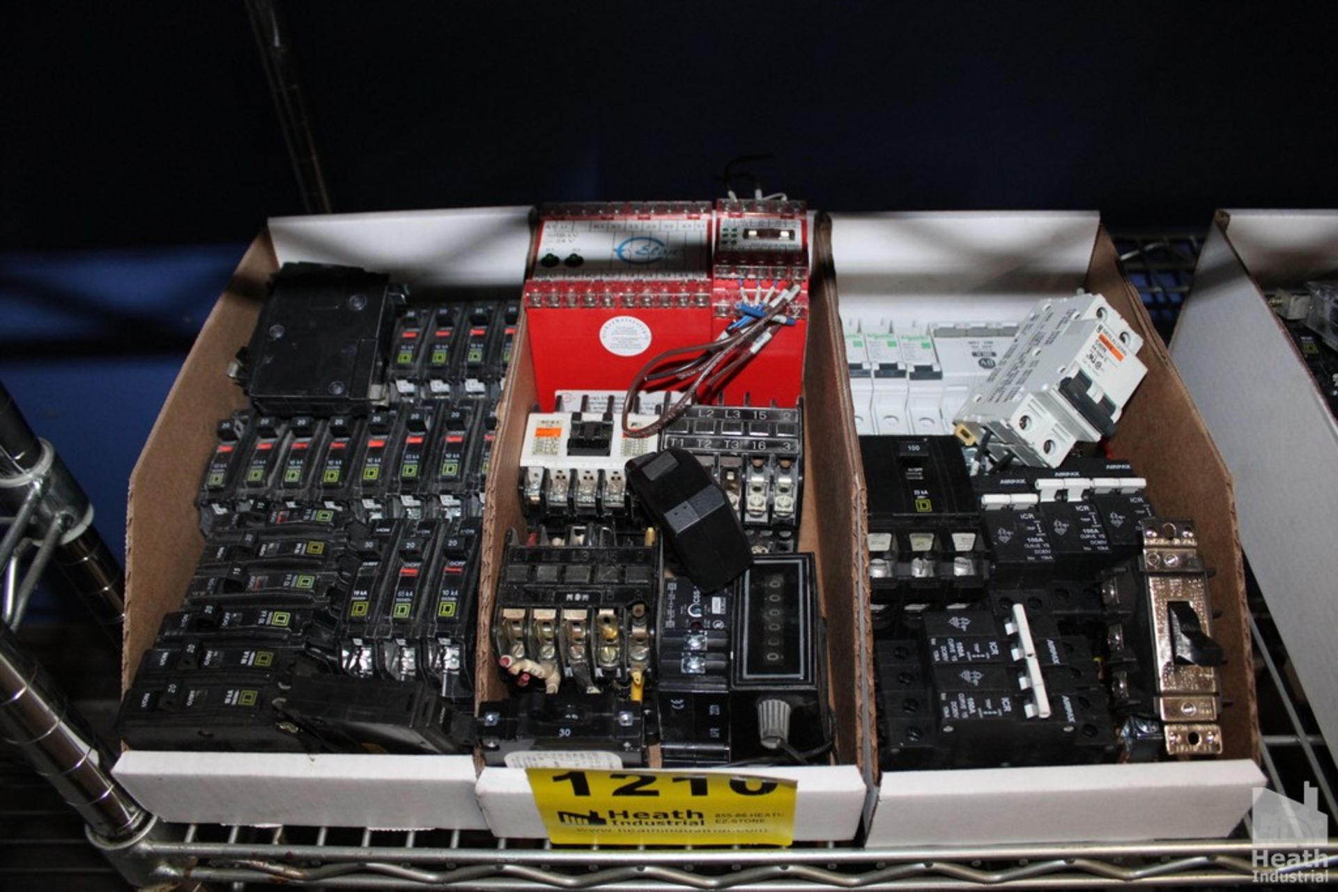 ASSORTED CIRCUIT BREAKERS IN THREE BOXES