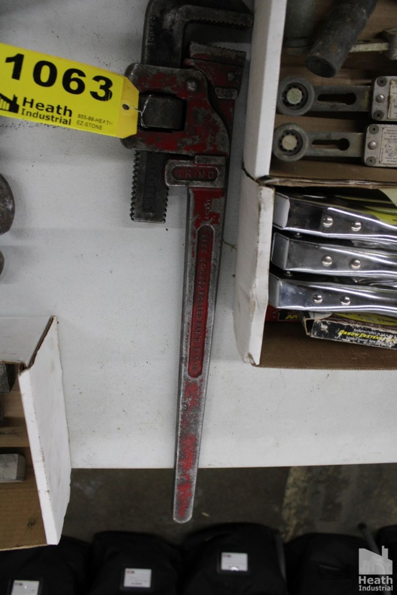 TRIMO 24" PIPE WRENCH