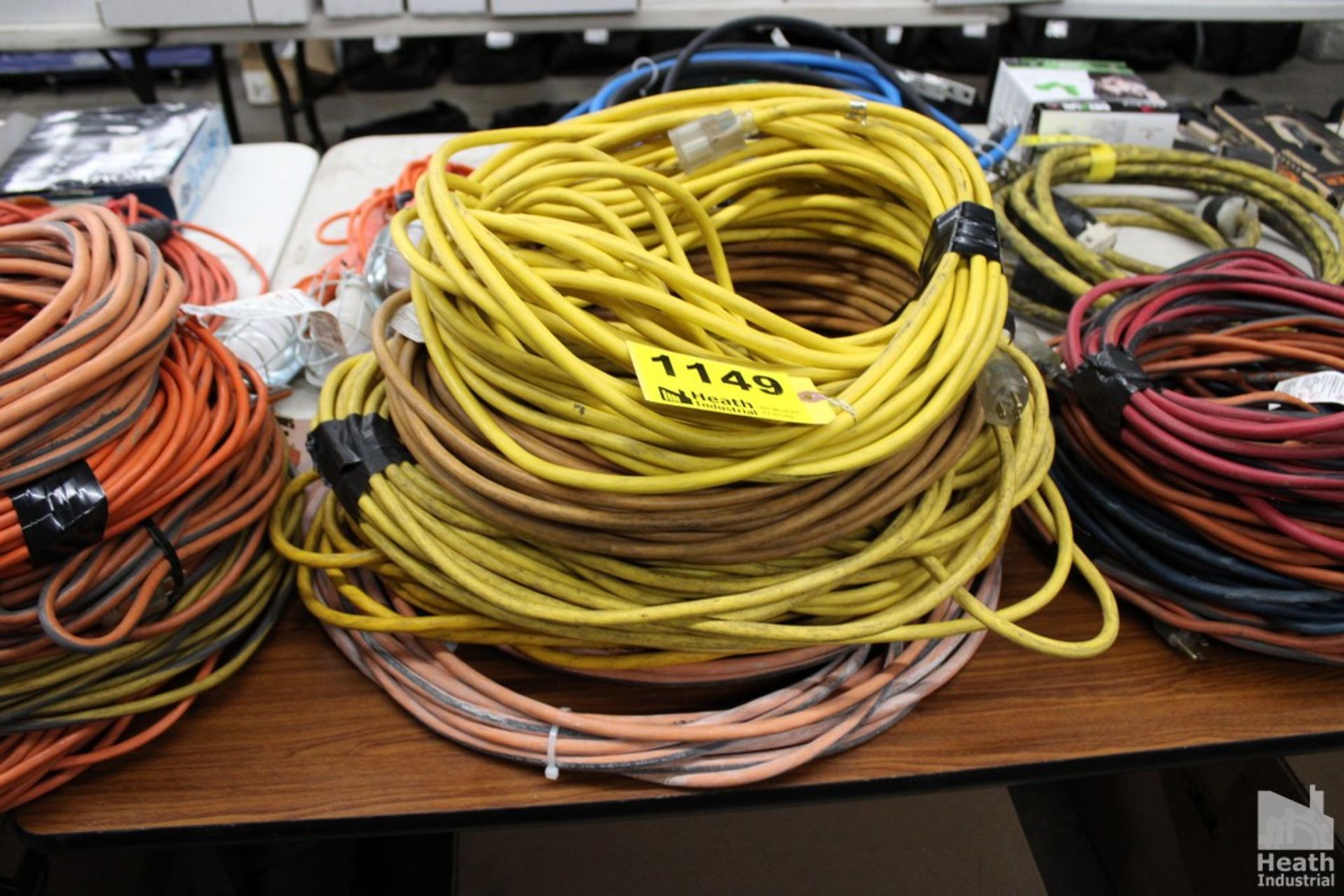 (5) ASSORTED ELECTRICAL EXTENSION CORDS