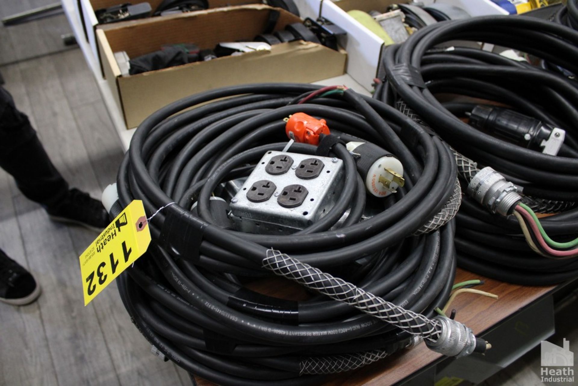 (3) HEAVY DUTY POWER CABLES