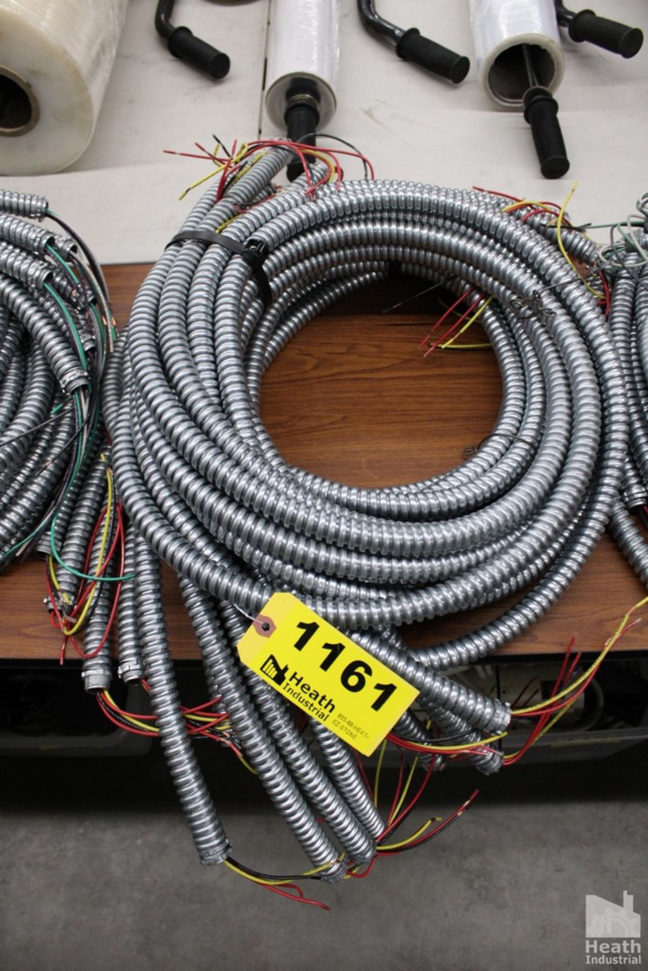 (11) ASSORTED SHORT STRANDS OF METAL CLAD CABLE
