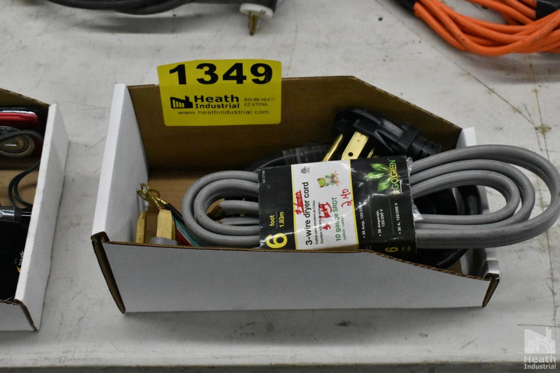 (2) APPLIANCE ELECTRICAL CORDS