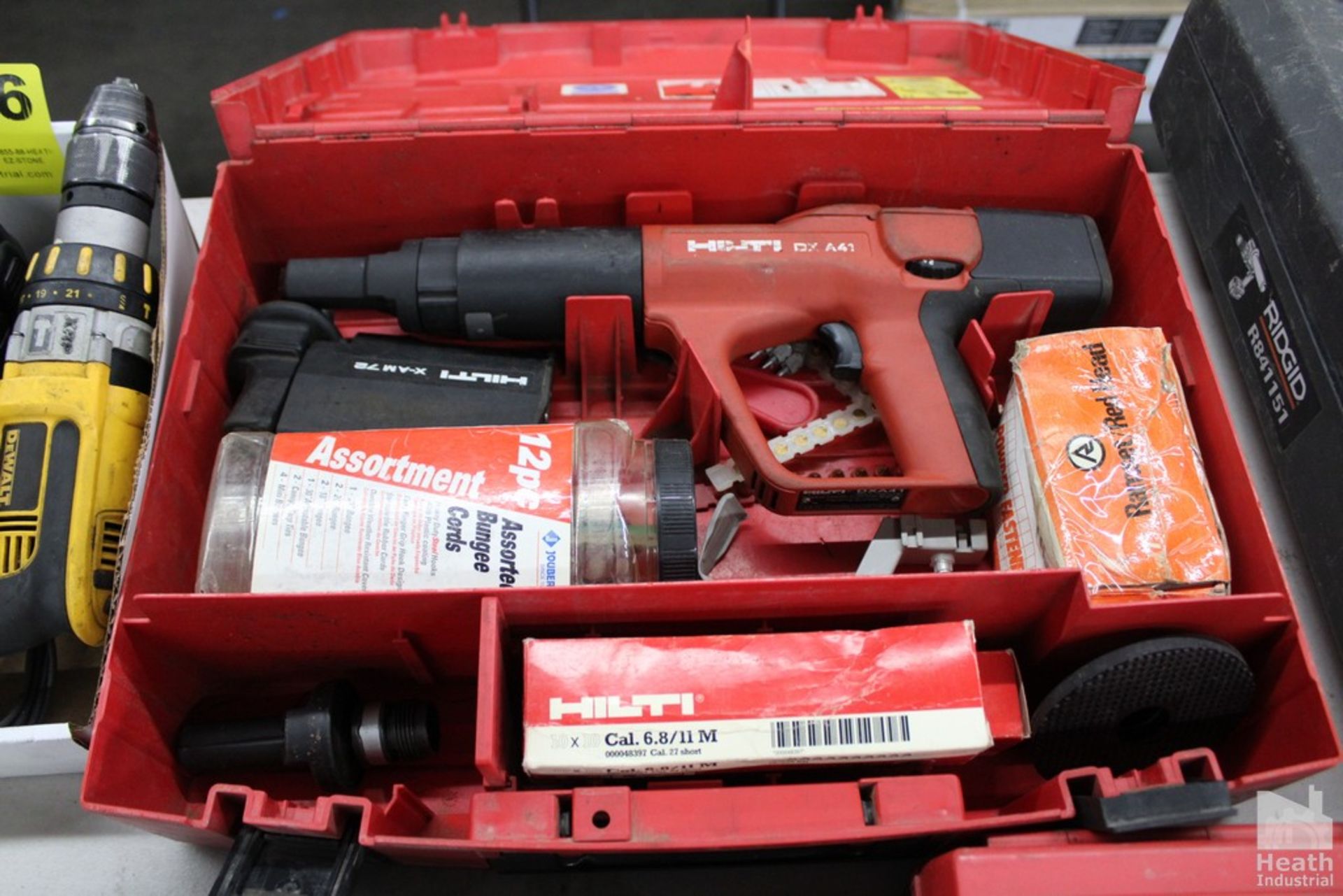HILTI MODEL DX A41 POWDER ACTUATED NAIL DRIVER WITH CASE AND ACCESSORIES
