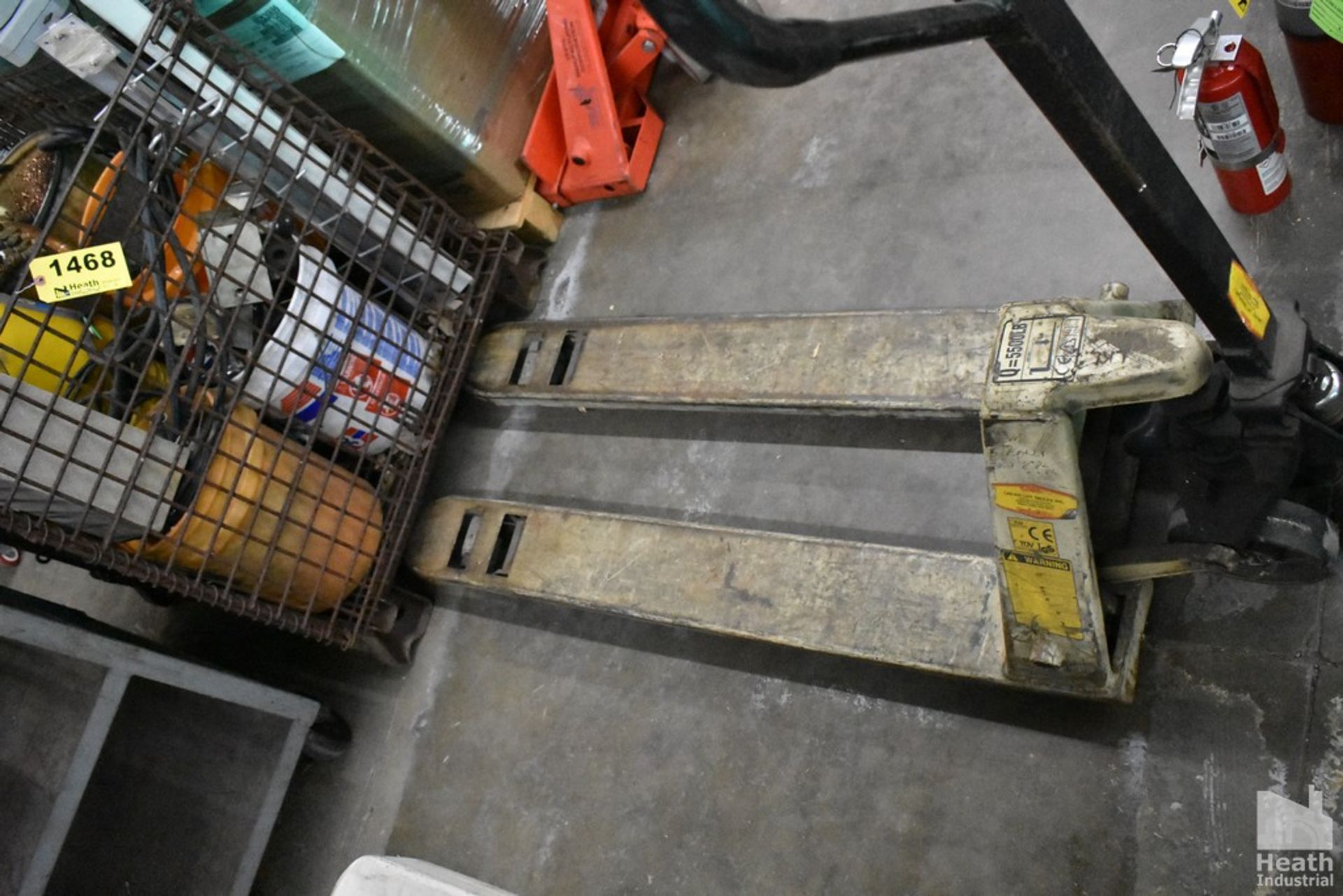 PALLET JACK, 5,500LB. CAP. - Image 2 of 3