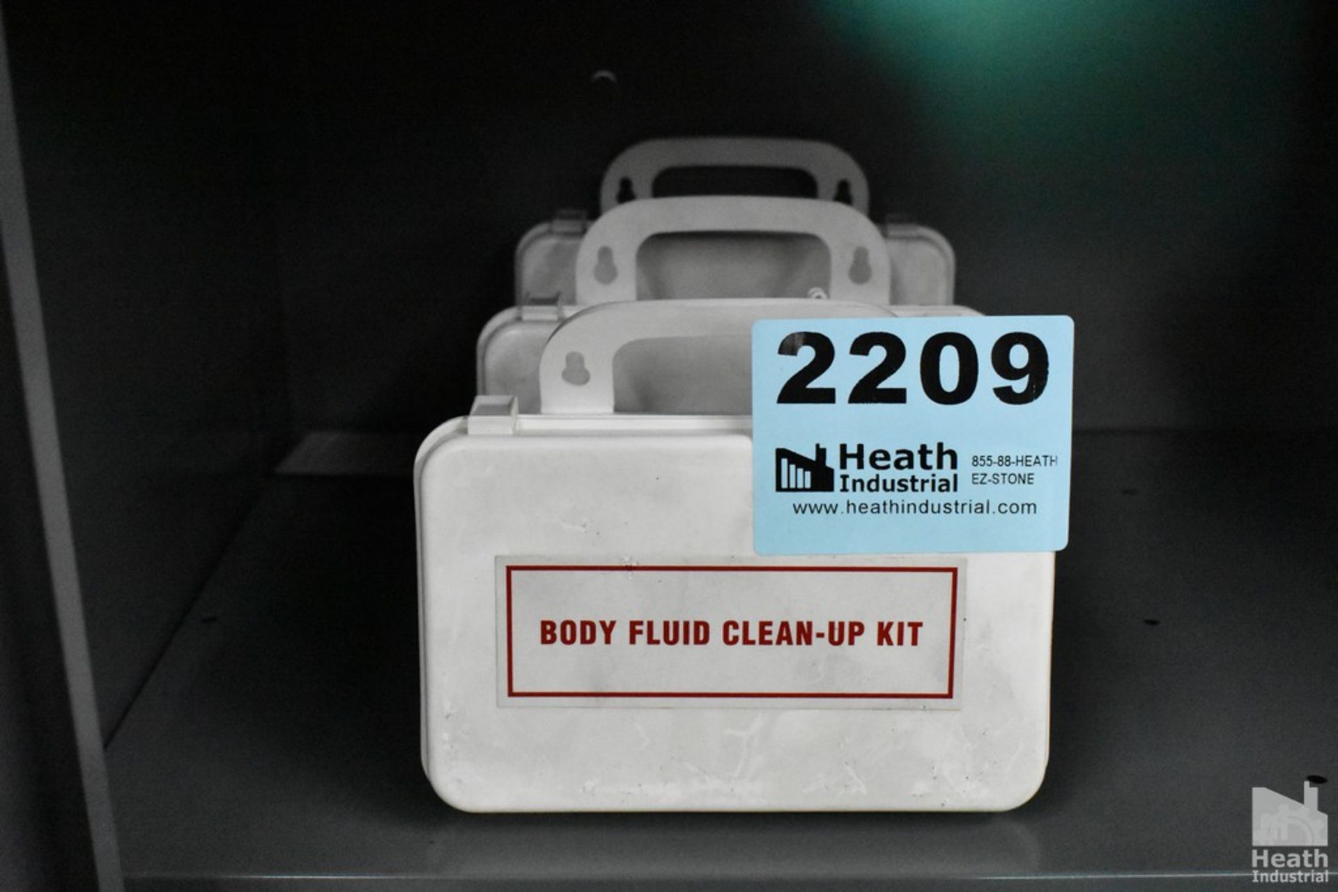 (3) BODY FLUID CLEAN-UP KITS