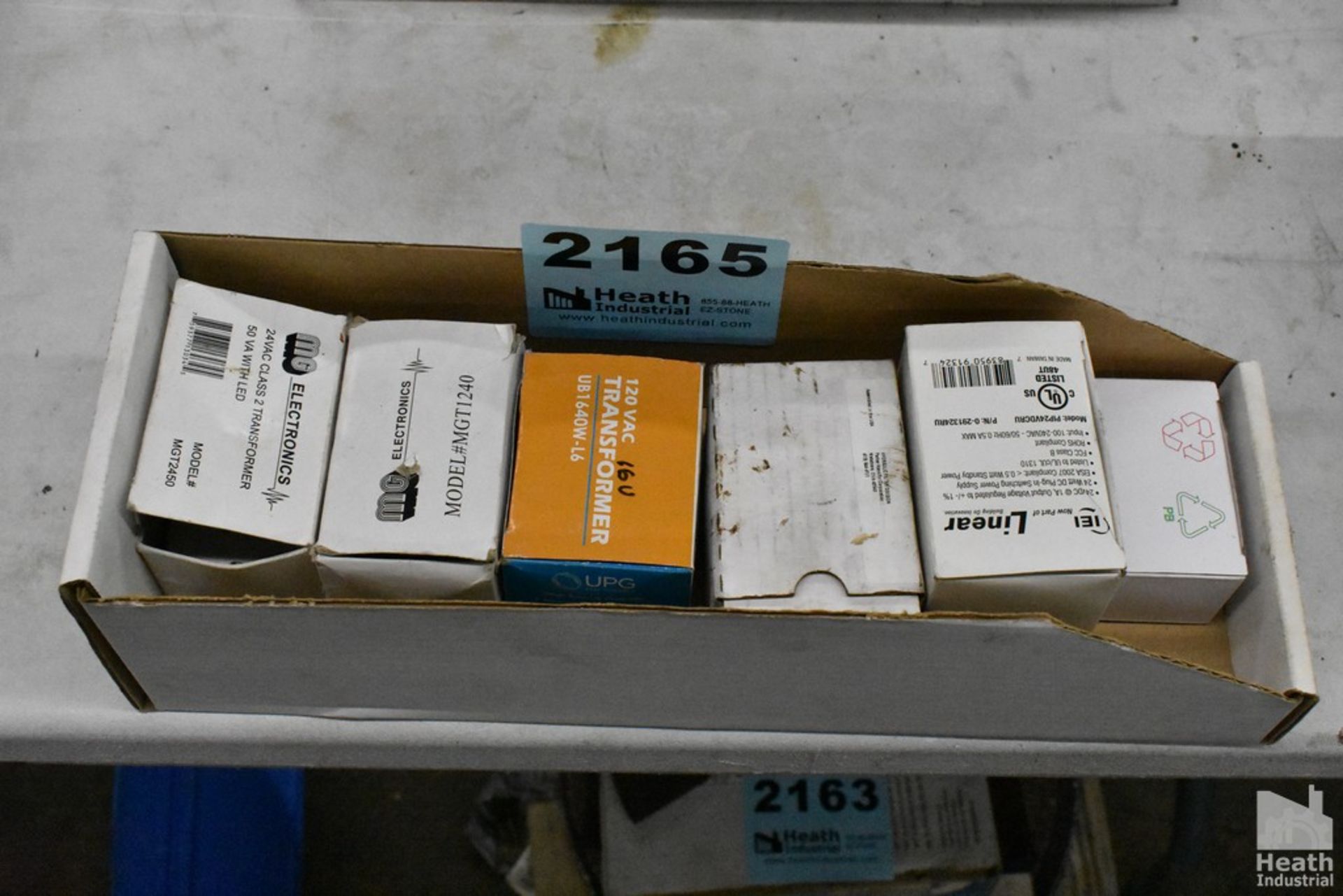 ASSORTED 120V TRANSFORMERS IN BOX