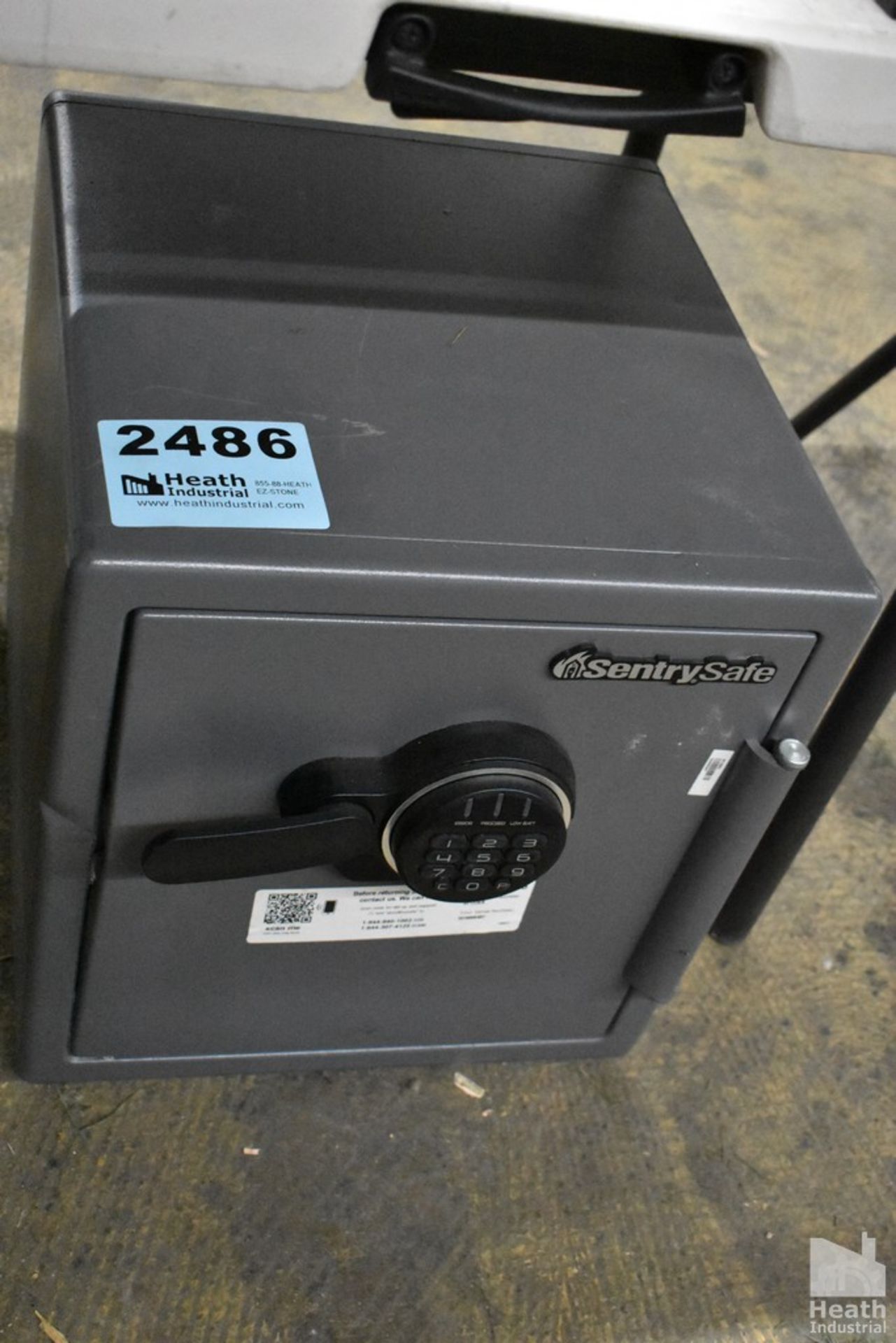 SENTRY SAFE, MODEL SF123ES, 16" X 18" X 17", LOCKED, NO KEY, NO PIN, CONTENTS UNKNOWN - Image 2 of 2