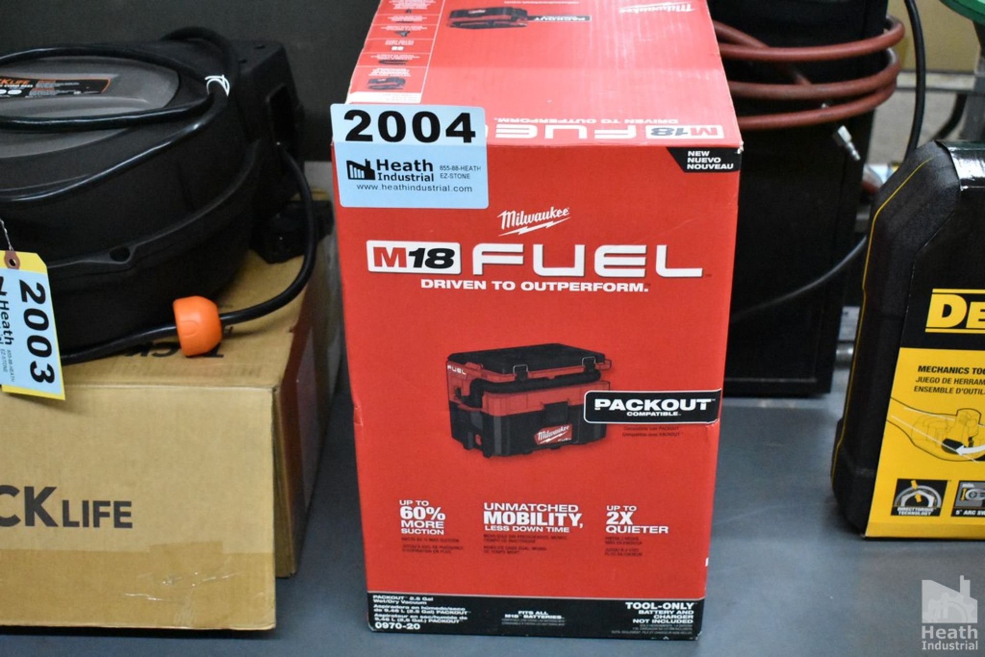 MILWAUKEE M18 FUEL PACKOUT WET/DRY VACUUM, 2.5-GAL., MODEL 0970-20, TOOL ONLY, NEW IN BOX