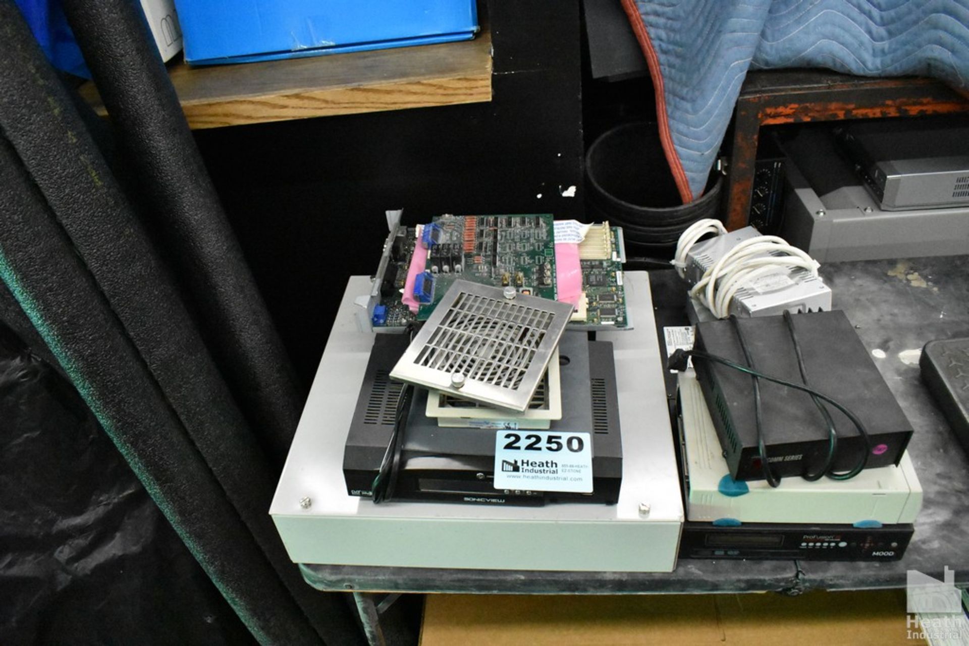 ASSORTED ELECTRONIC COMPONENTS