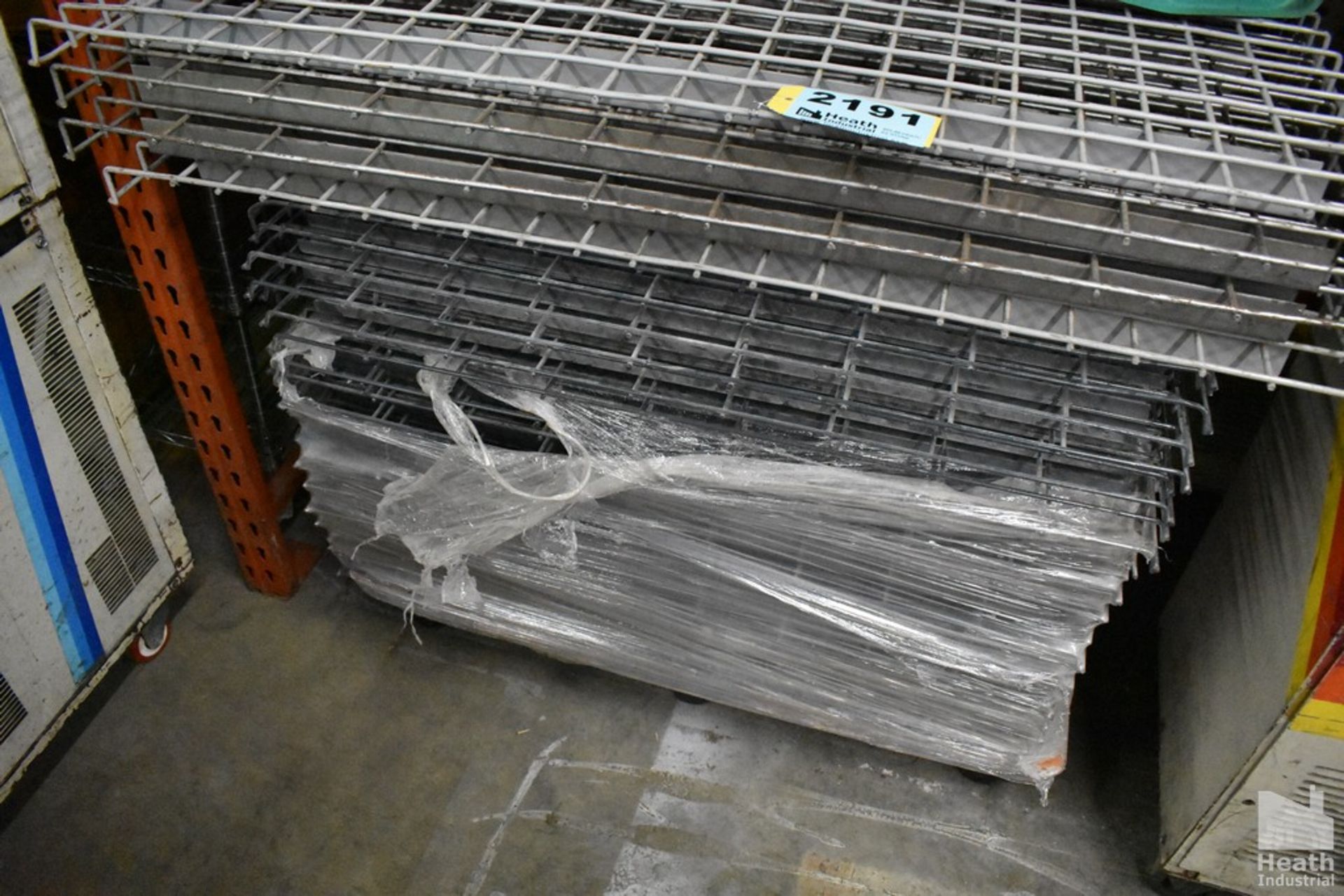 WIRE PALLET RACK DECKING, 48" X 48" AND 45" X 37" - Image 3 of 3