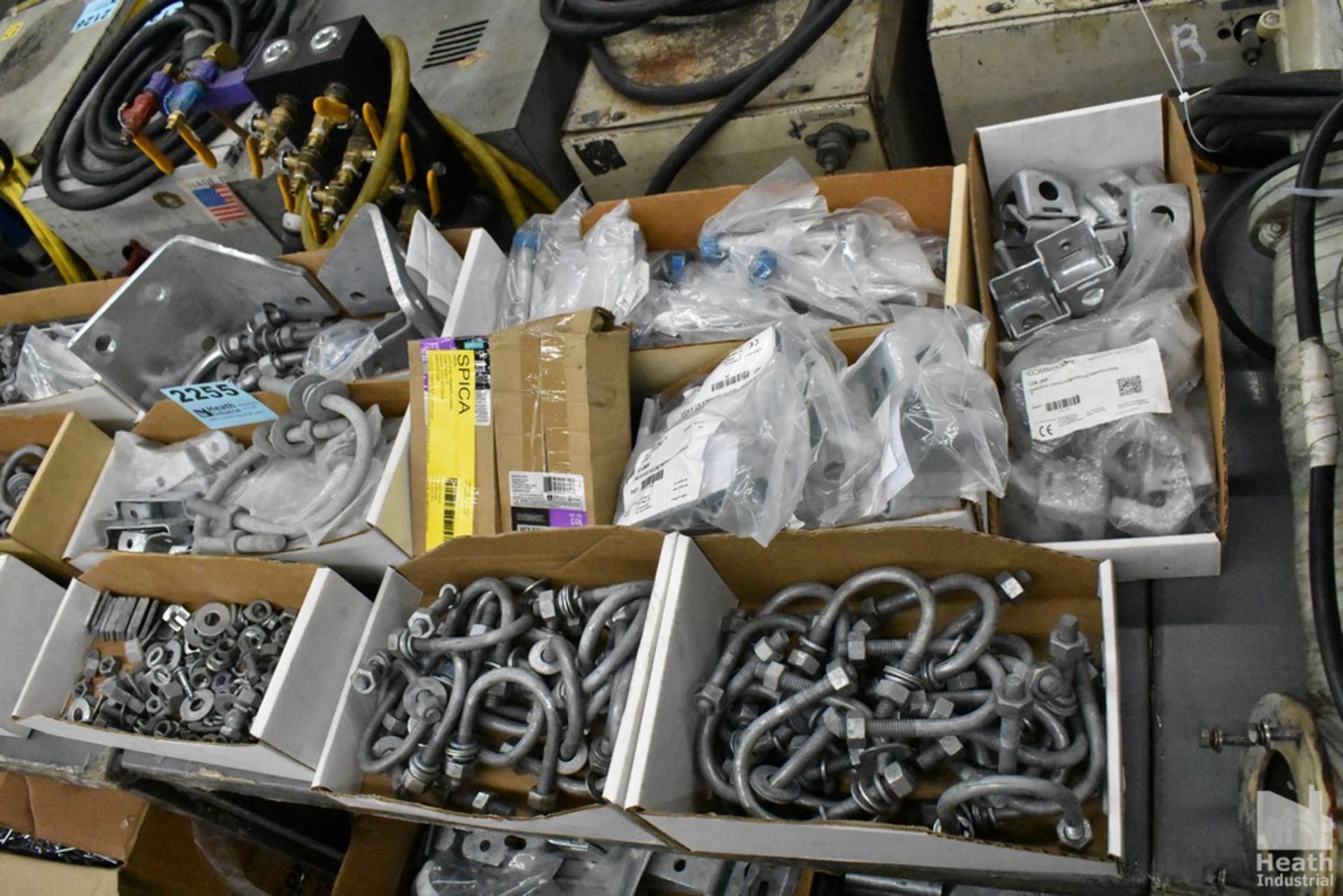 LARGE QUANTITY OF PIPE HANGING HARDWARE' - Image 4 of 4