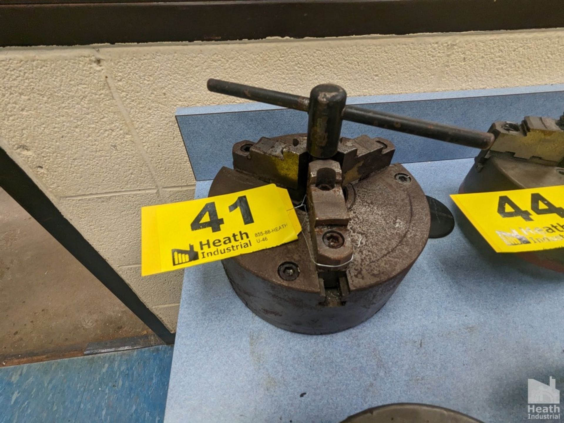 PRATT 8" 3-JAW CHUCK Free Pickup In Hoffman Estates, Illinois