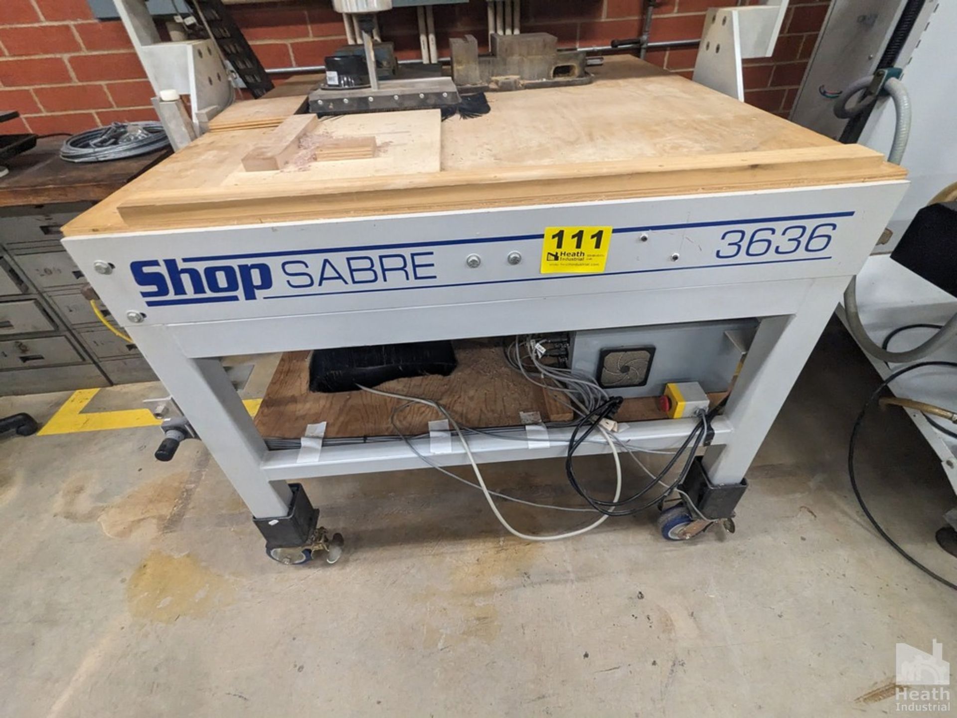 SABRE MODEL 3636 CNC WOOD ROUTER WITH PORTABLE TABLE Loading Fee :$100 - Image 5 of 6