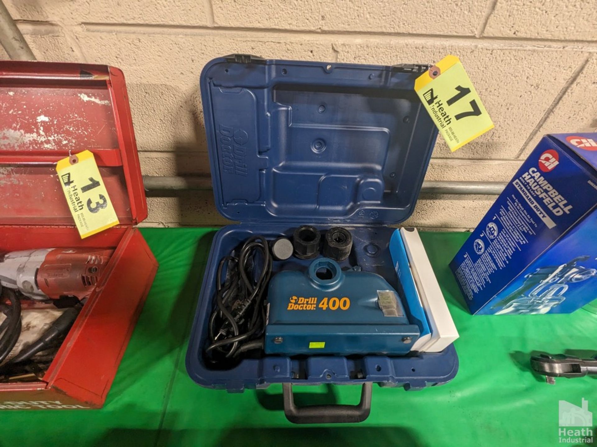 DRILL DOCTOR 400 ELECTRIC BELTS IN BIN